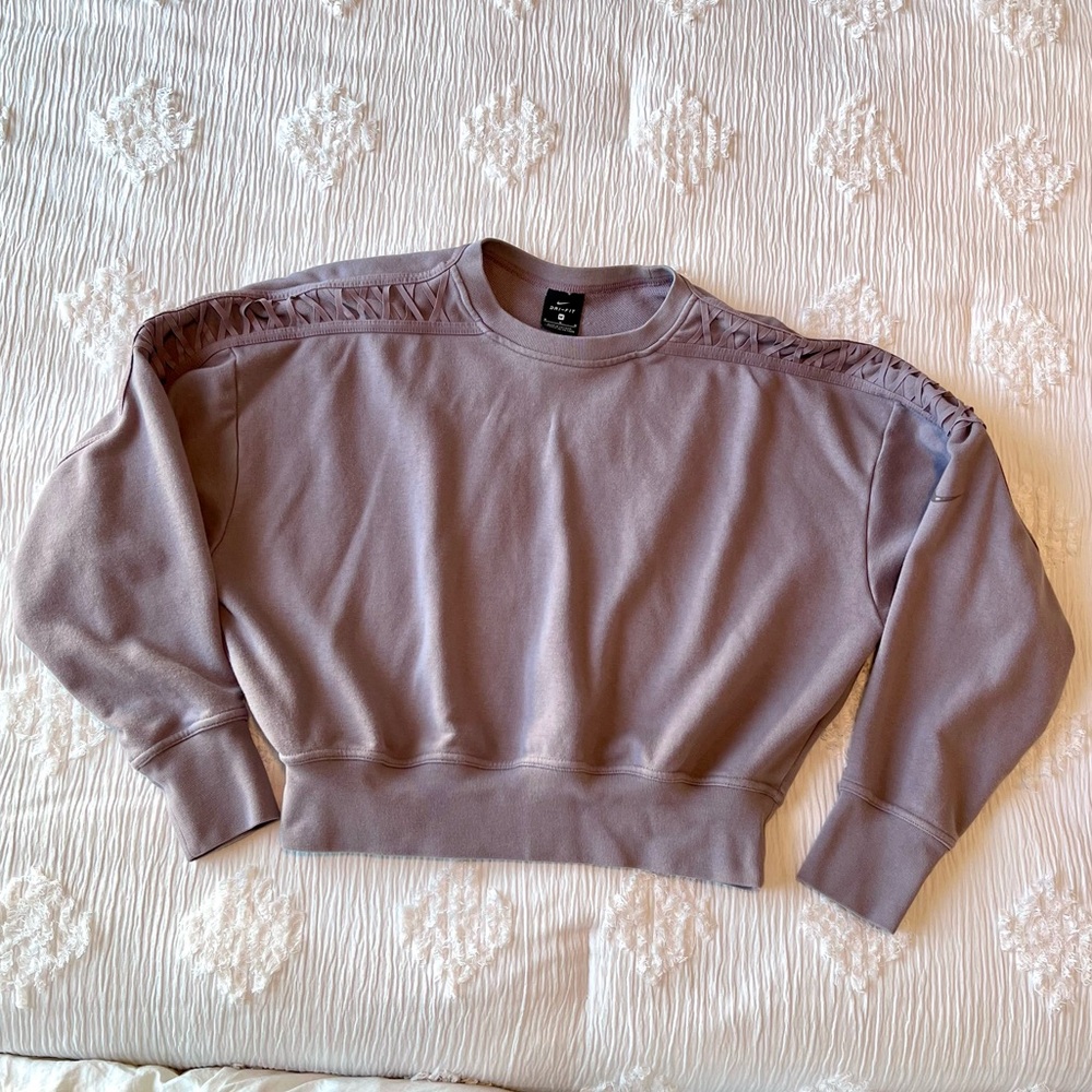 Nike lavender grey cropped sweatshirt